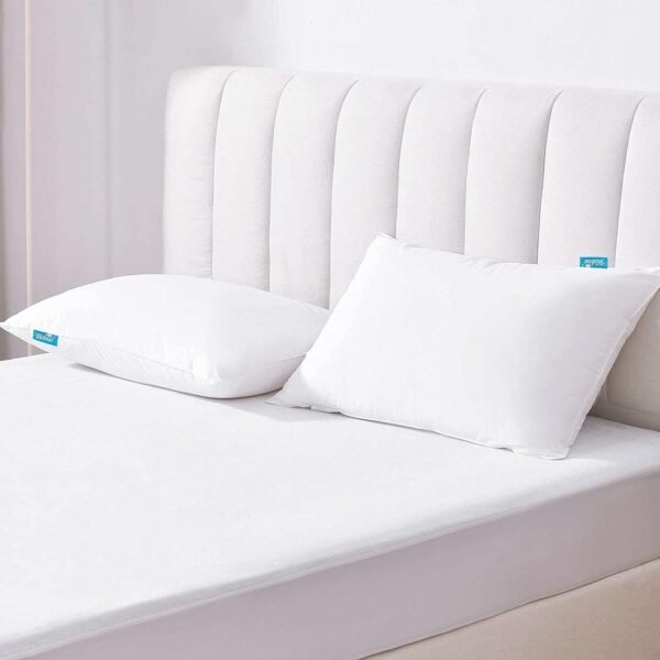 4 Pack Pillow Protectors with Zipper - Image 6