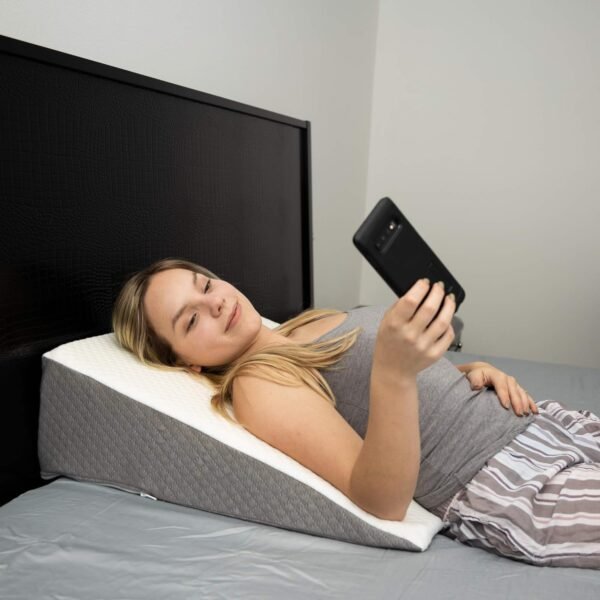Kӧlbs Bed Wedge Pillow with Memory Foam - Image 4